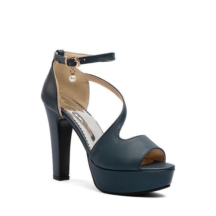 Block Heel Peep-Toe Sandals